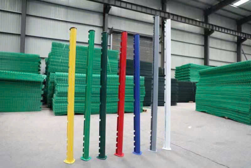 Hàng rào cột trái đào - Lưới Thép ATN Steel - Công Ty TNHH Lưới Thép ATN Steel